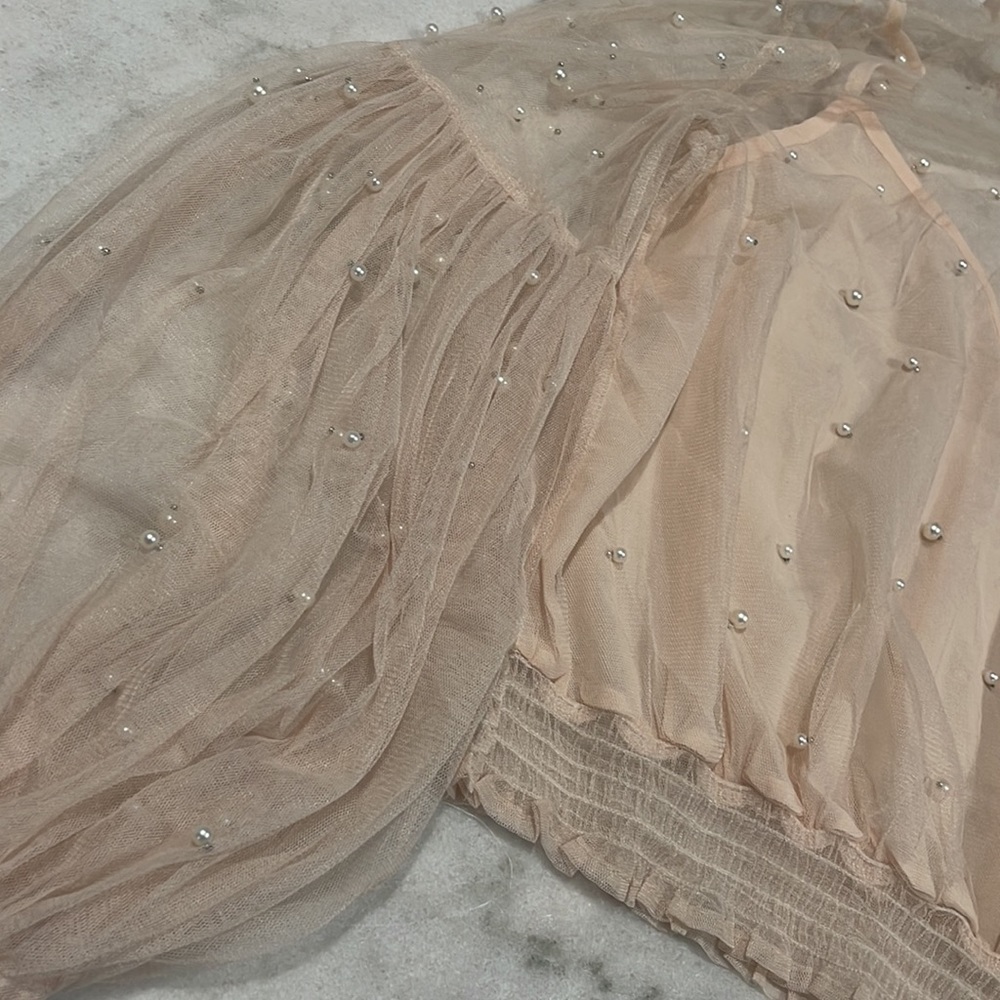 Womens pearl accent top - Picture 4 of 4